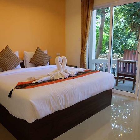 Family Guesthouse Chaweng Экстерьер фото