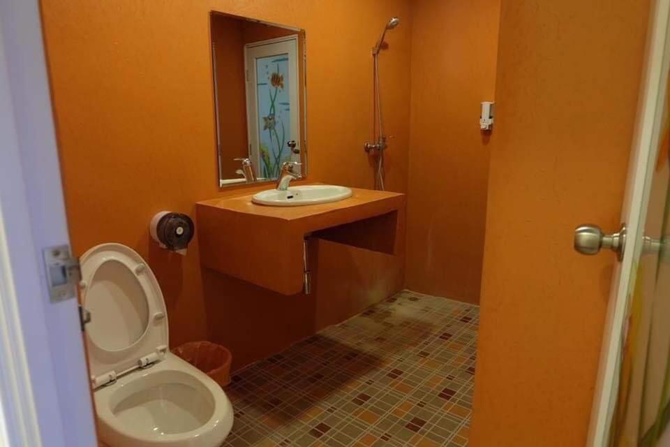 Family Guesthouse Chaweng Экстерьер фото