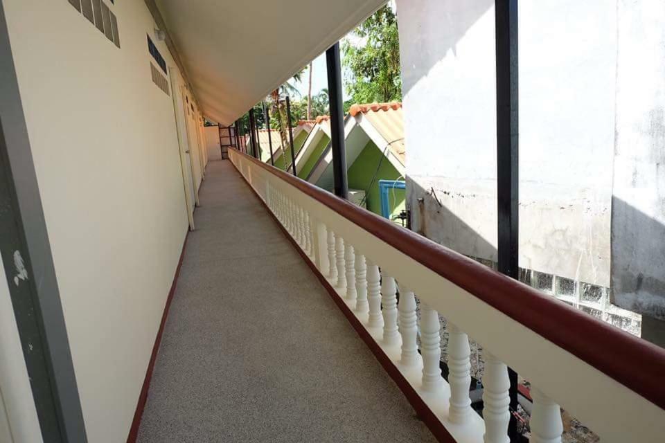 Family Guesthouse Chaweng Экстерьер фото